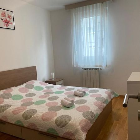 Affordable Apartments 8 Загреб Екстериор снимка